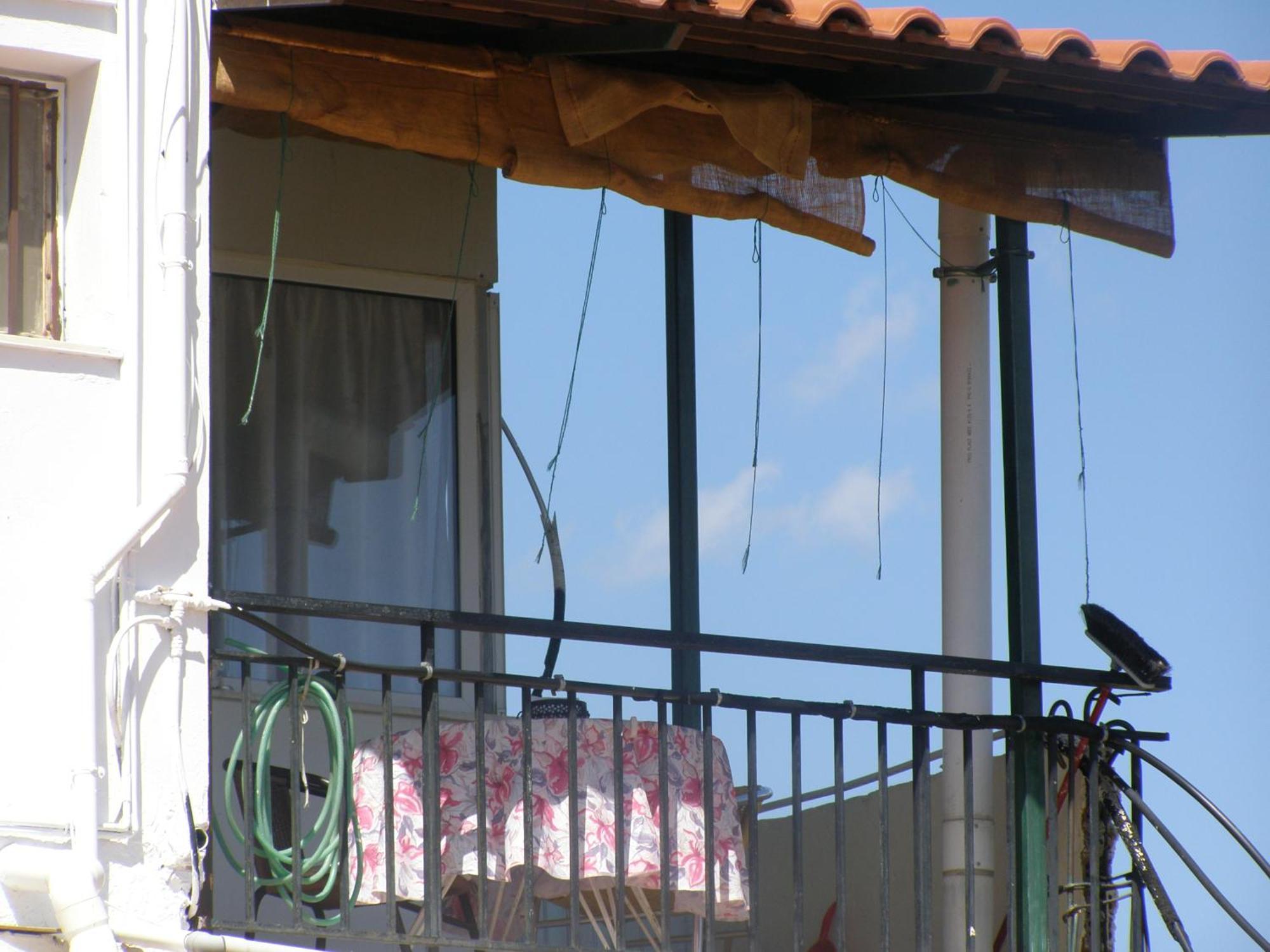 Apartment Doll House Next To The Sea *
